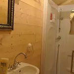 Bouteille Au Canal Chalet