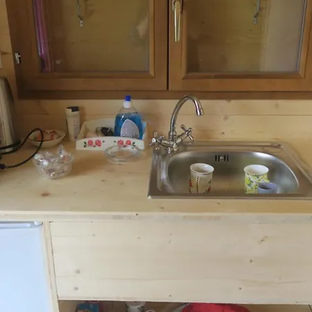 Chalet Bouteille Au Canal